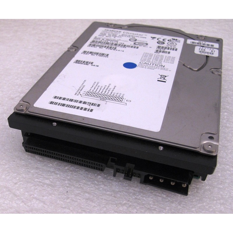 Disque 73Gb 10K SCSI Ultra 320 LVD SE 3.5 HITACHI HUS103073FL3600 17R6393