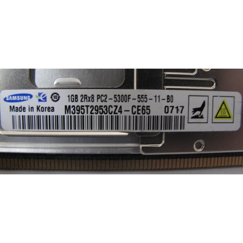 Mémoire 1Gb PC2-5300F 2Rx8 DDR2 ECC