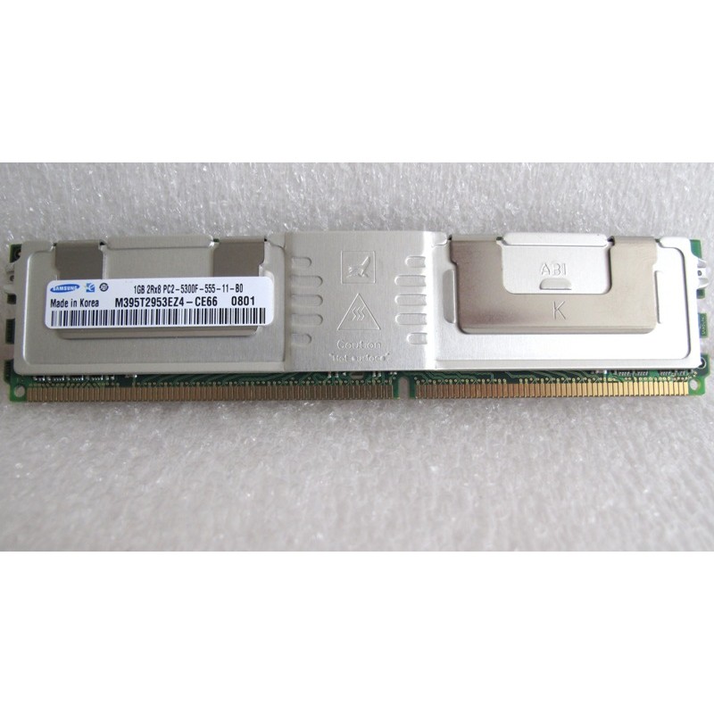 Mémoire 1Gb PC2-5300F 2Rx8 DDR2 ECC